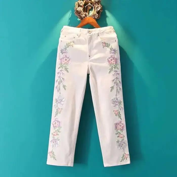Jean à fleurs brodées pour femmes, Style chinois rétro, longueur cheville, pantalon droit blanc, pan