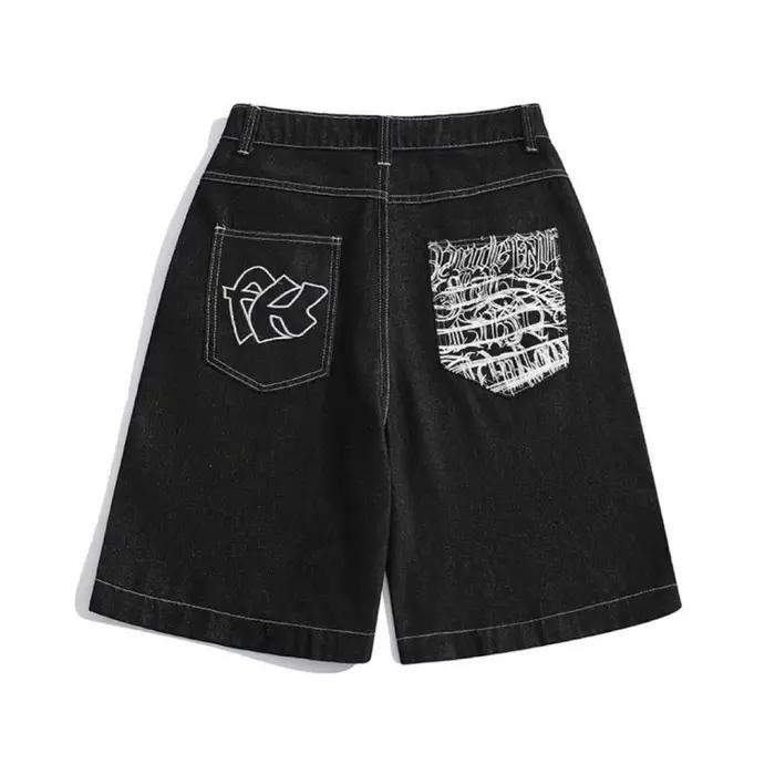 Shorts en jean amples style rétro américain pour homme nouvelles collections été avec broderie coupe droite tendance style urbain chic polyvalent pour sorties décontractées et événements streetwear