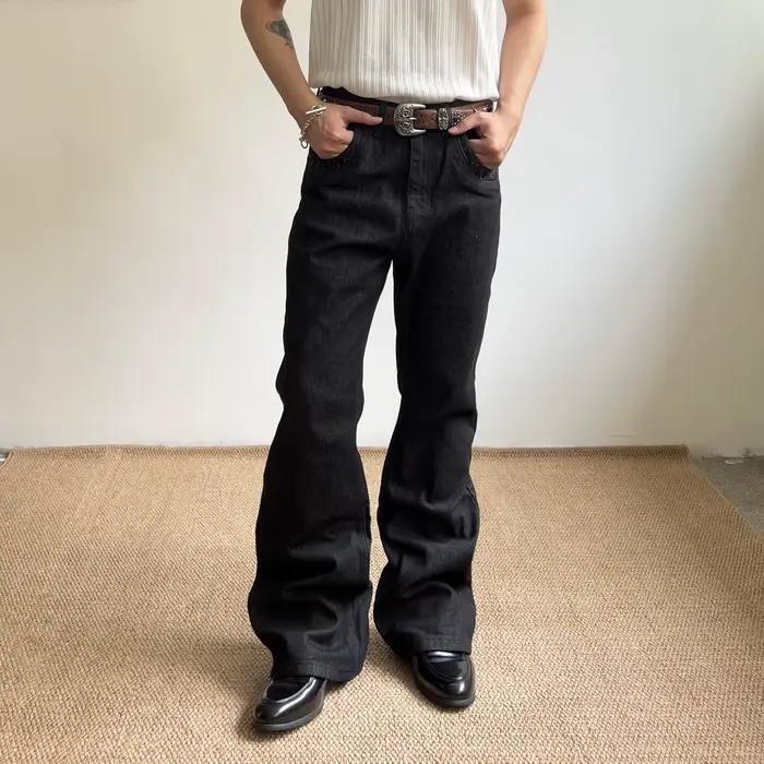 Jean noir ample à jambe large pour homme et femme
