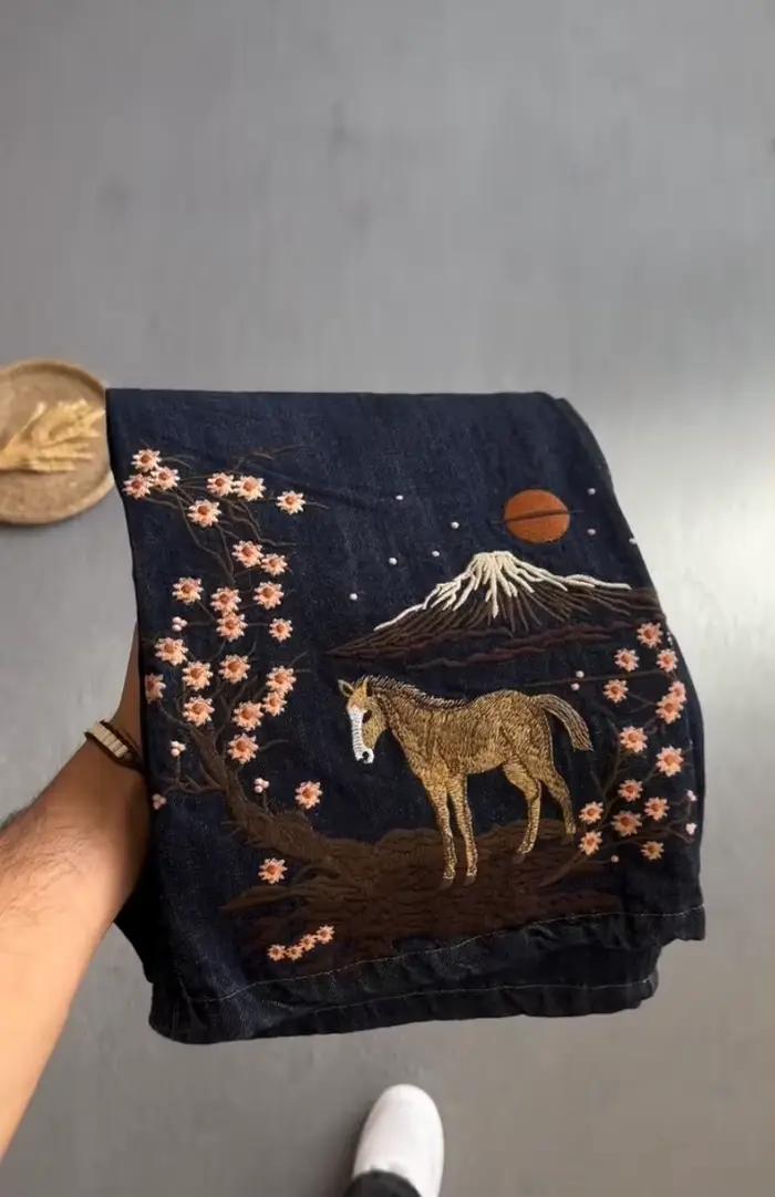 Jeans pour hommes, motif fleurs de cerisier du Mont Fuji brodé