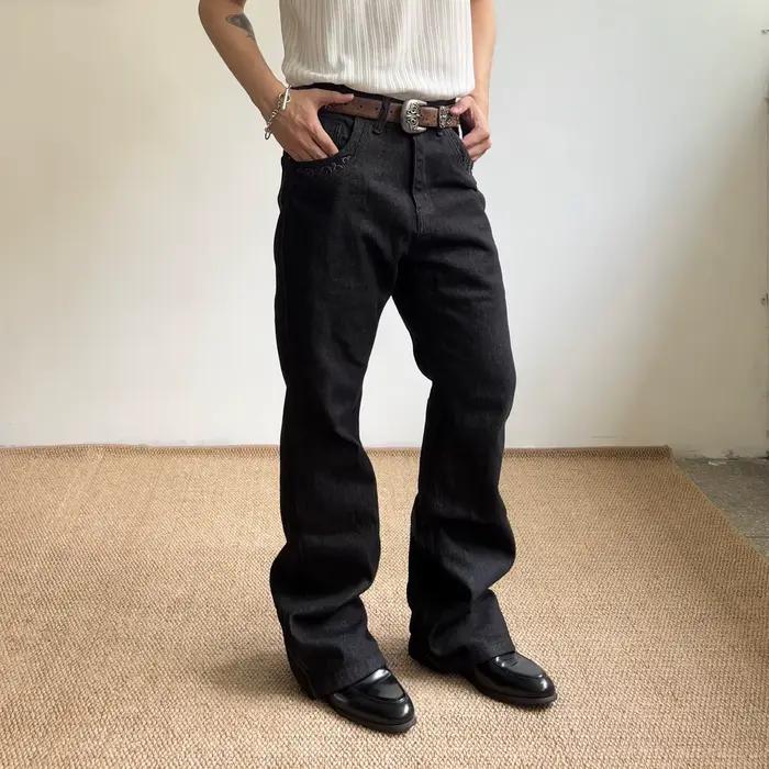 Jean noir ample à jambe large pour homme et femme