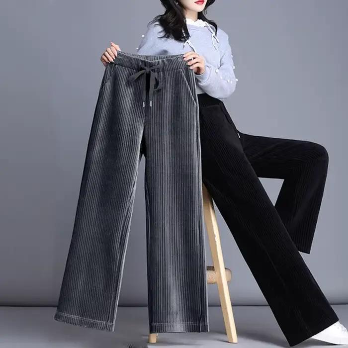 Pantalon à jambes larges en velours côtelé pour femme