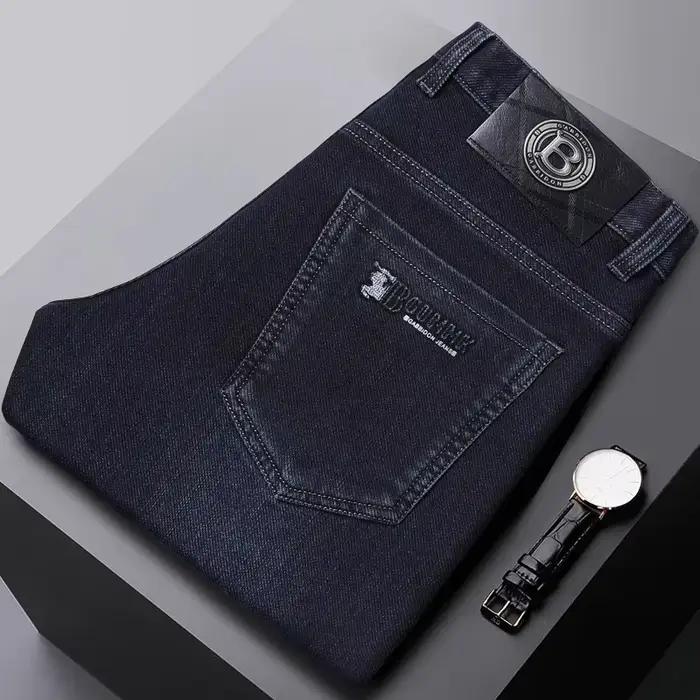 Jean haut de gamme style européen décontracté pour hommes automne hiver matériaux épais couleurs blanche rouge coupe droite tendance ajustement flexible occasions professionnelles détendues