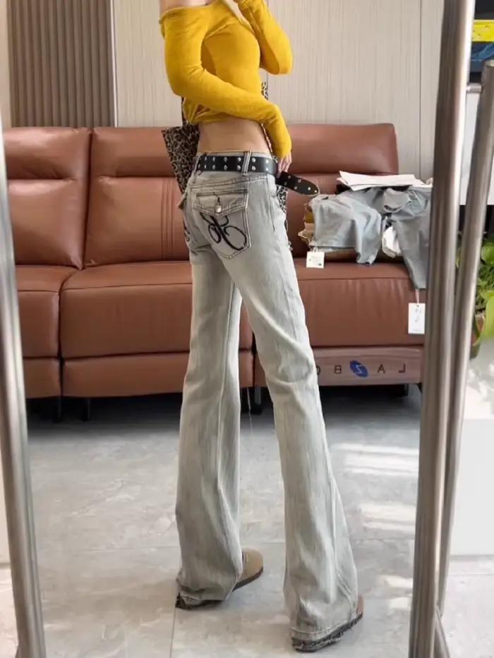 Pantalon évasé en denim gris vintage Harajuku avec broderies pour femmes style high street occasions printemps automne