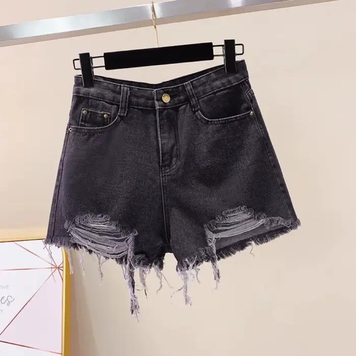 Shorts en jean blanc d'été