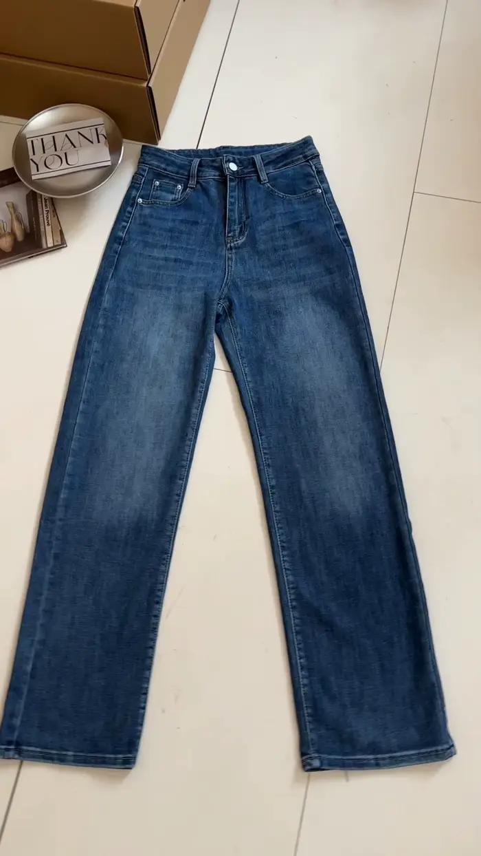 Jean droit vintage pour femme