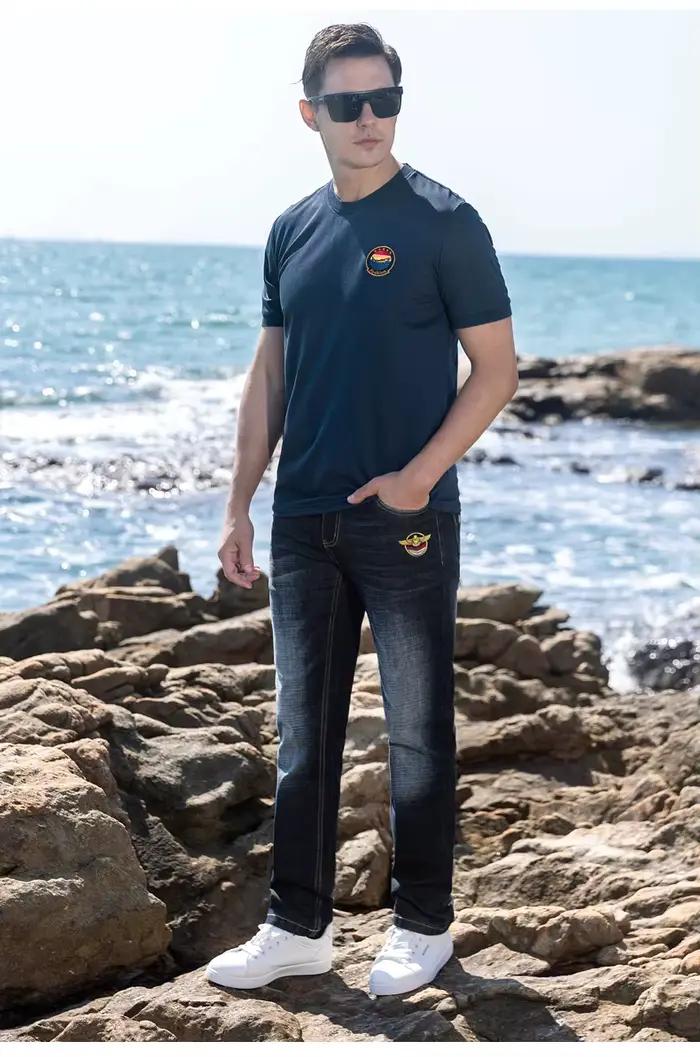 Jean d'été fin bleu foncé pour hommes