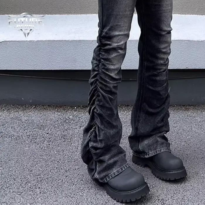 Jean en denim évasé à volants et boutons