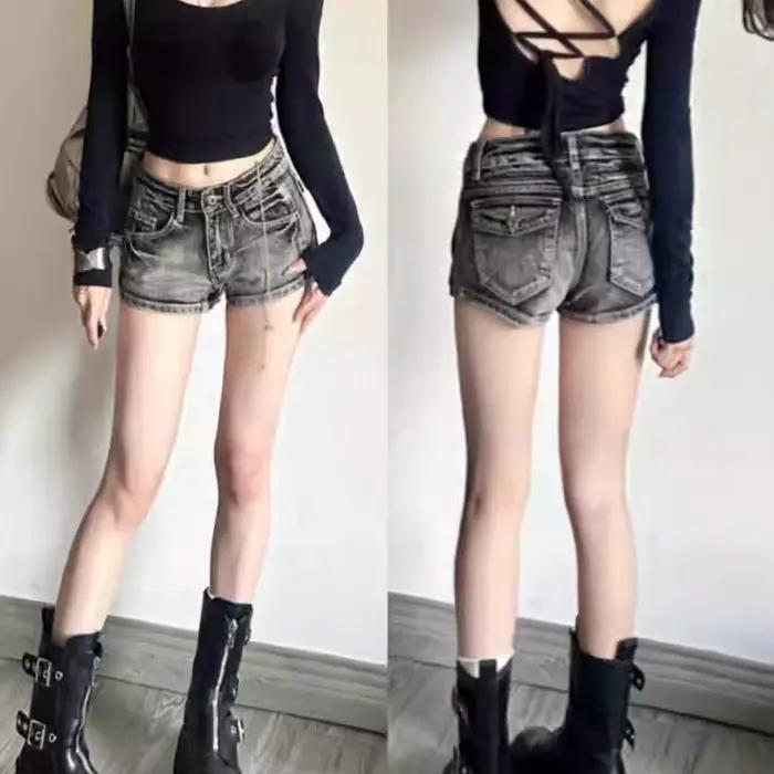Shorts en jean skinny taille basse rétro noir gris pour femmes 2025 Lavés Amincissants Polyvalents Tendance Hot Pants Style de rue Jeans