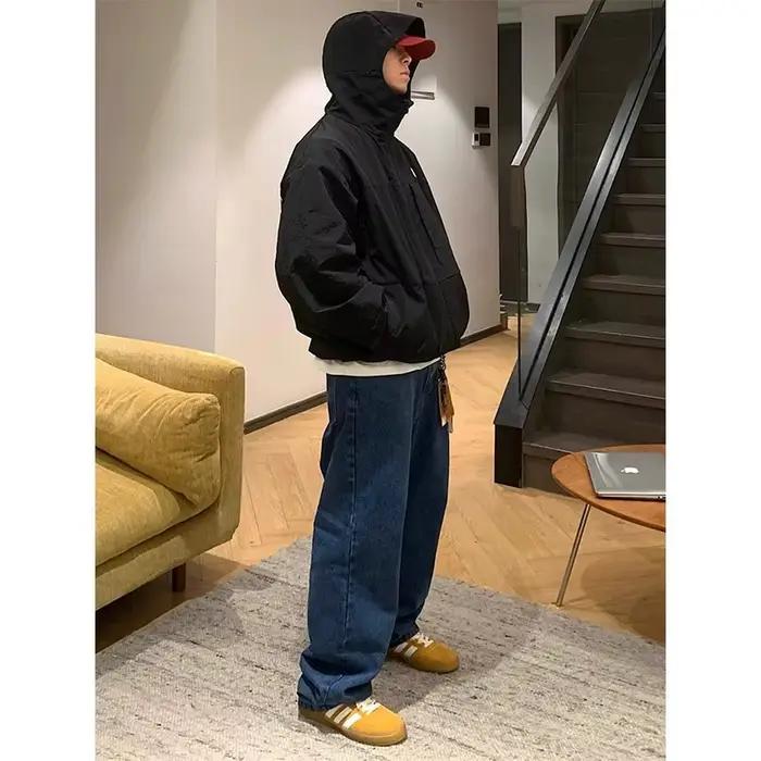 Jean délavé bleu foncé style rétro américain pour hommes coupe droite ample et décontractée à offrir pour toutes les occasions quotidiennes
