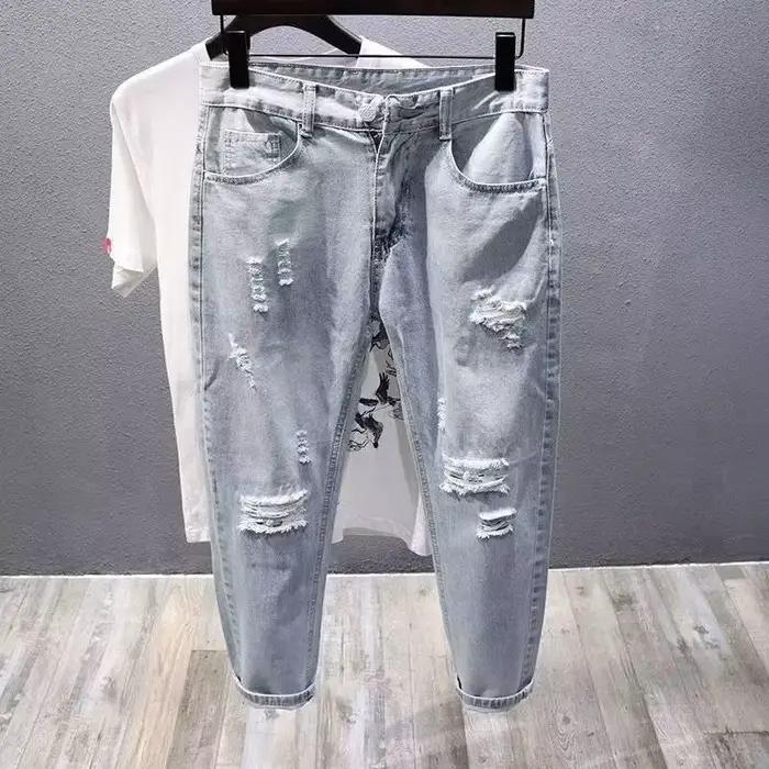 Jean déchiré tendance pour homme coupe droite ample style américain décontracté pour l'été occasions urbaines et spéciales
