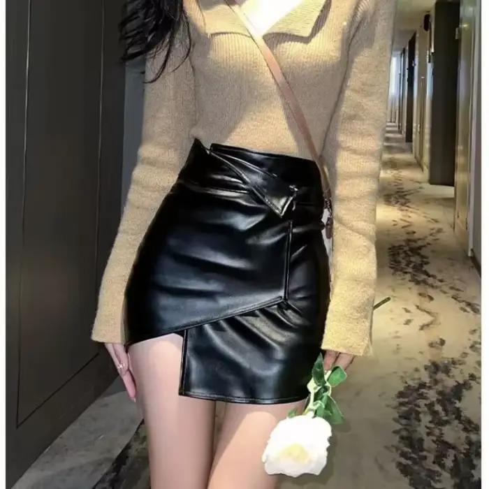 Mini-jupe en similicuir pour femme - Design asymétrique à enroulement taille haute
