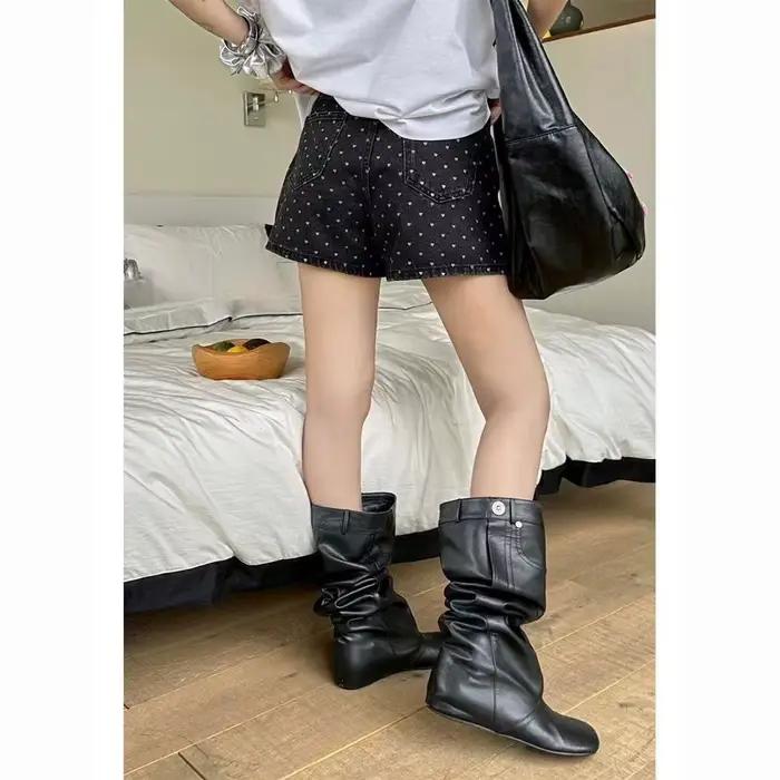 Shorts en jean noir rétro taille haute à jambes larges pour femme
