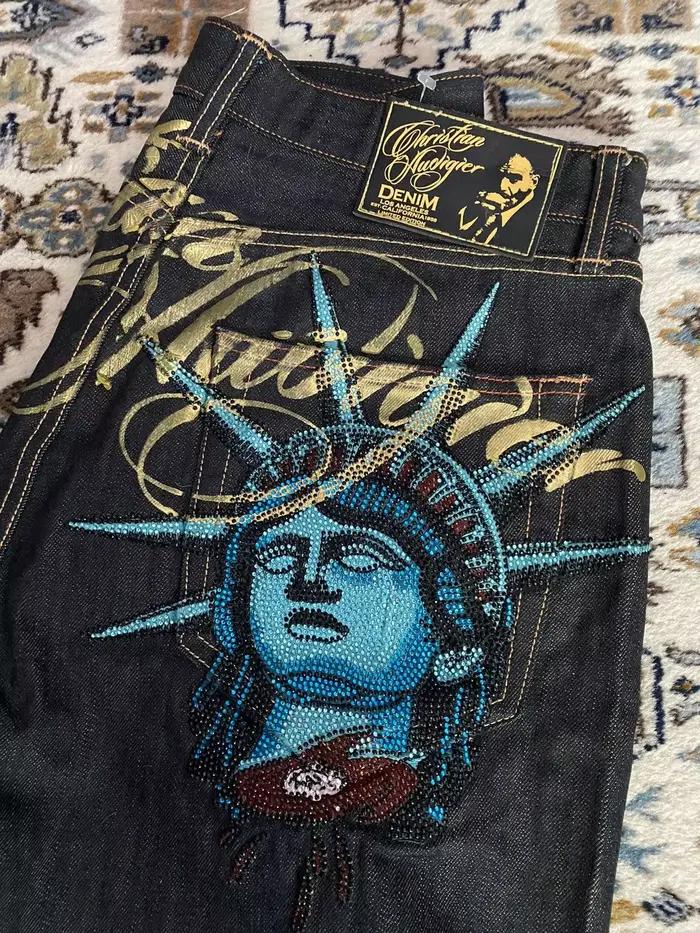 Jean décontracté vintage années 2000 avec motif Statue de la Liberté et diamants