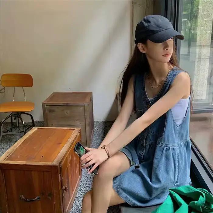 Robe en jean sans manches pour femme
