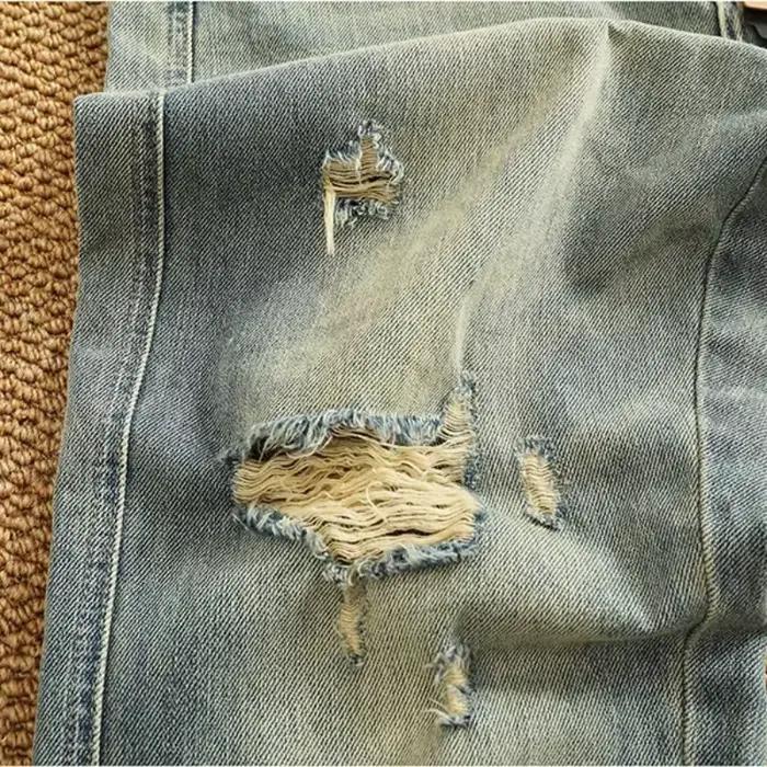 Jeans déchirés rétro bleu clair pour hommes, pantalon en denim cône droit décontracté, tendance vintage, style rétro, haute rue, quatre saisons, coupe droite, matériau coton, lavage en pierre, poches pratiques
