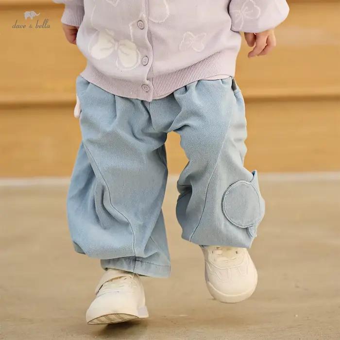 Jeans en coton denim pour enfants Dave Bella modèle tendance DB1260387 collection automne-printemps pour filles tailles 6 7 8 9 10 11 12 couleur beige pour sorties jeux et événements familiaux ```