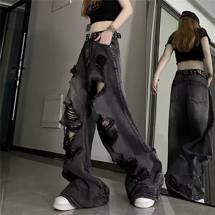Jean déchiré unique et tendance pour femme