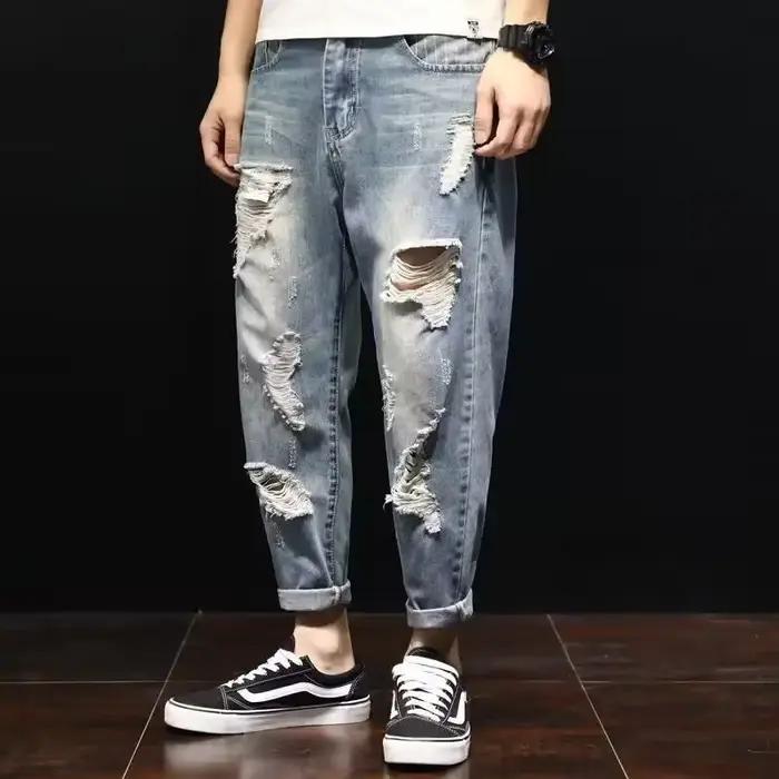 Jean en denim fin à trous pour homme