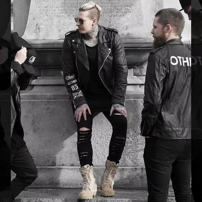 Jean noir pour hommes, pieds étroits