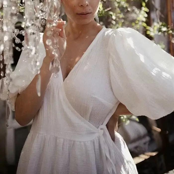 Robe longue en gaze de pansement rétro pour femmes, manches bouffantes à col en V, bandage à lacets,