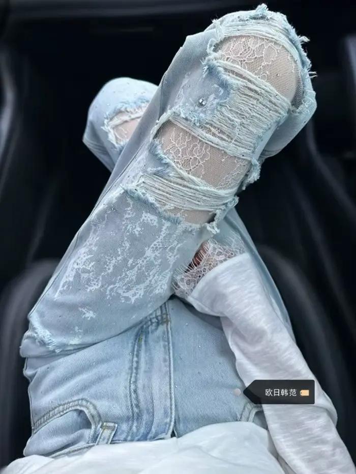 Jean taille haute en dentelle patchwork, design en détresse, à la mode, unique et super beau, jambes