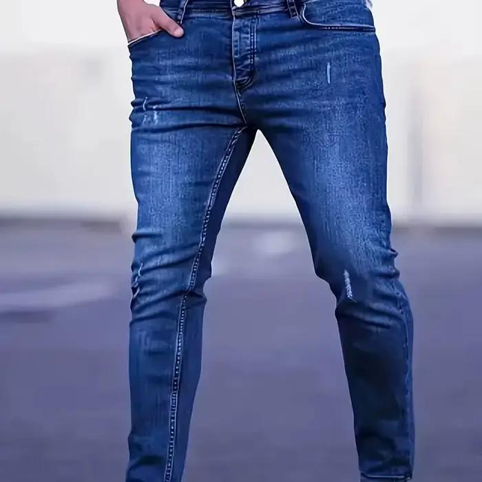 Jeans en denim stretch slim pour homme avec détails déchirés et surpiqûres contrastées, pantalon déc