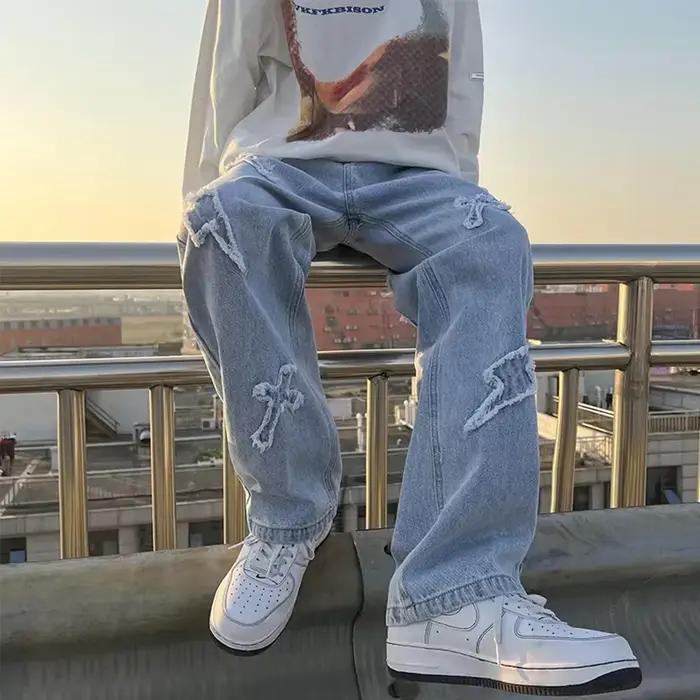Jean Vintage en Denim pour Homme avec Broderie Croisée