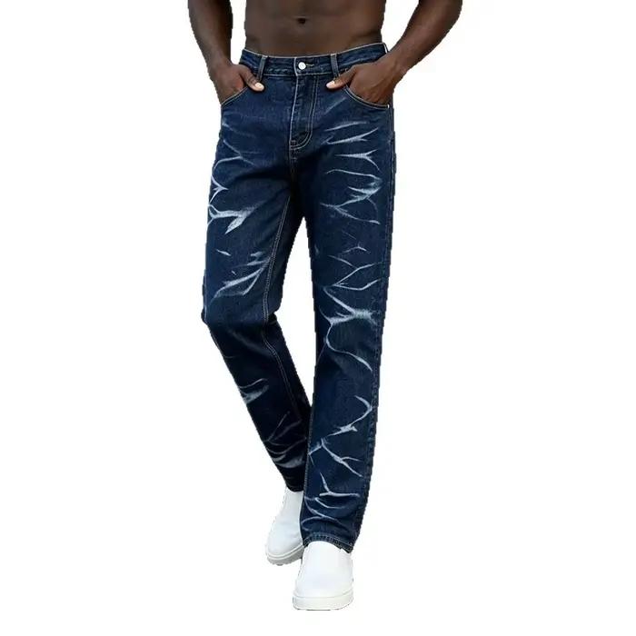 Nouveaux jeans rétro pour hommes 2026 avec un design ample et droit