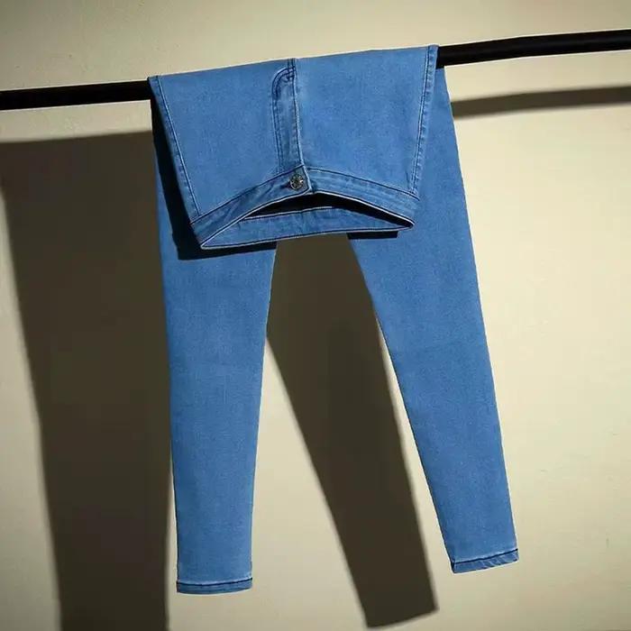 Dégagement et récupération de fonds, vente de jeans pour femmes à bas prix
