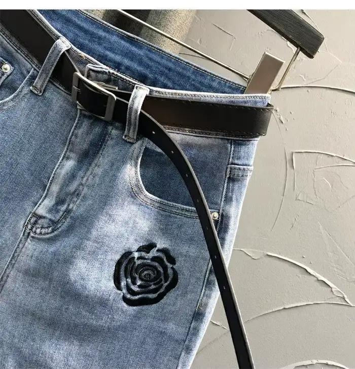 Jeans taille haute pour femmes