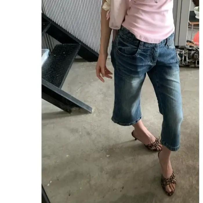 Jean rétro américain taille basse style Spice Girl