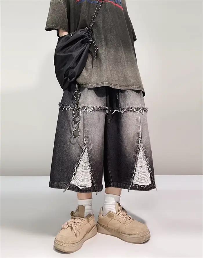 Short en jean déchiré pour homme