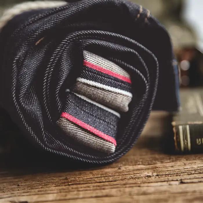 Maden Retro 11, 6 oz lisière jean en denim brut conique coupe régulière