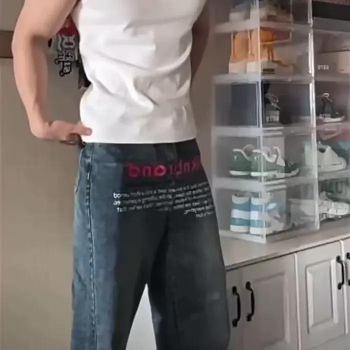 Version coréenne rétro lettre imprimé jean pour hommes jambe droite ample pantalon à jambes larges haute rue Hip-Hop Design pantalons décontractés