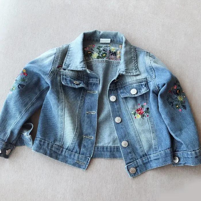 Veste en jean pour filles avec broderie, veste en jean pour enfants à la mode de fleurs, manteau de transition pour tout-petits, vêtements d'extérieur de cowboy décontractés pour enfants