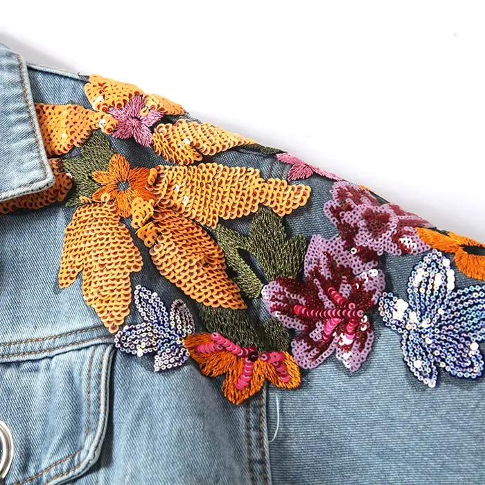 Veste en jean brodée de fleurs pour femmes