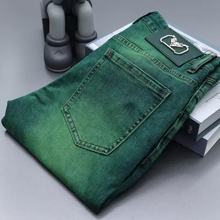 Jean vert émeraude pour homme