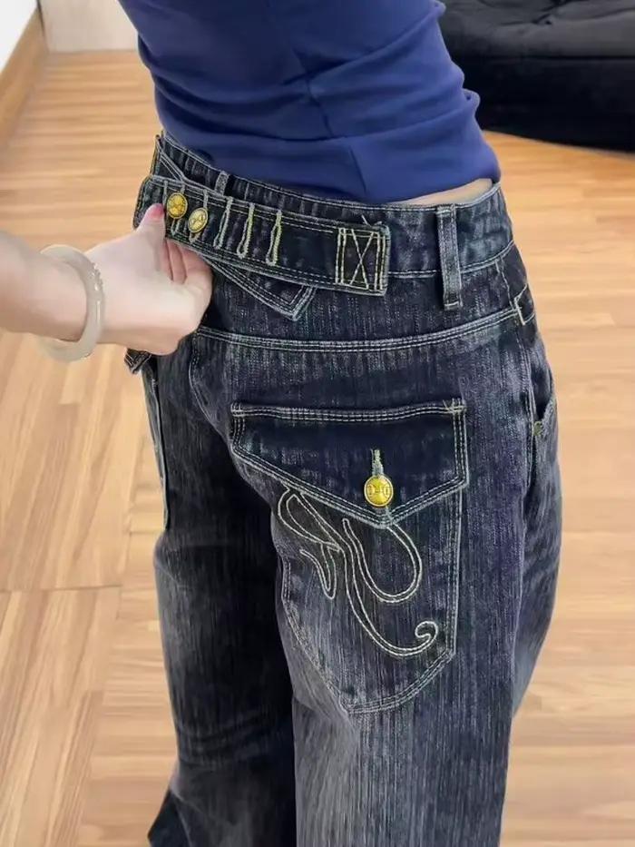 Nouveau style de jeans décontractés à jambe droite pour femme