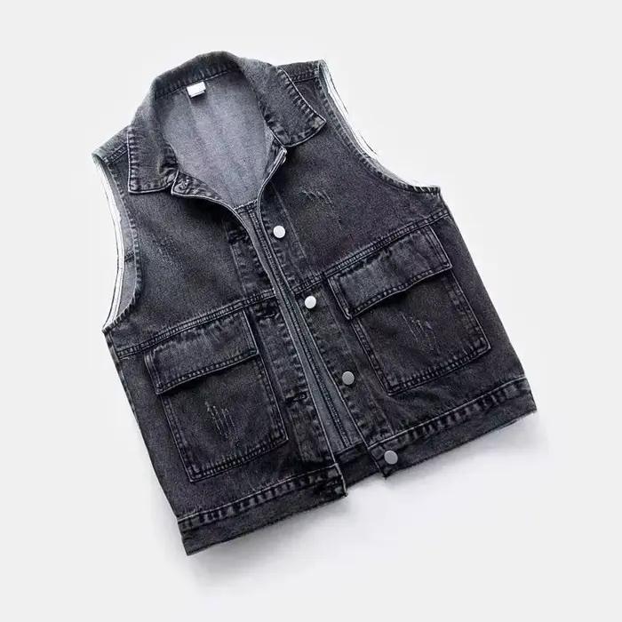 Manteau court en jean effiloché pour femme