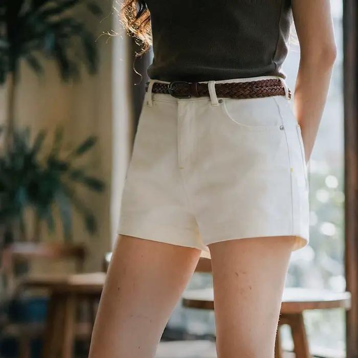 Shorts en jean blanc pour femme Maden