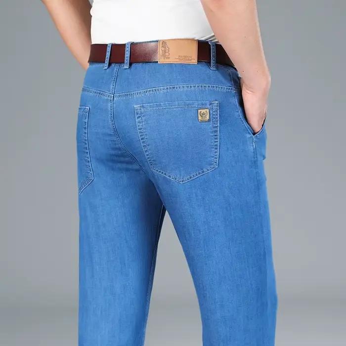 Jean en soie glacée pour homme