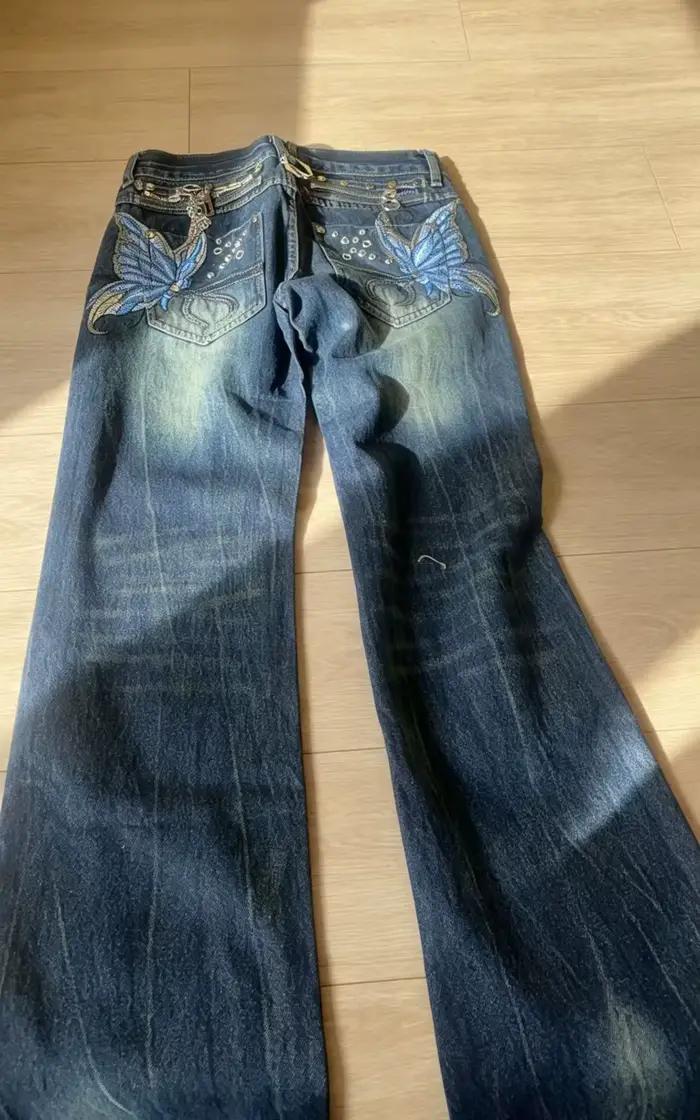 Jeans Papillon Rétro Tendance pour Femme – Nouvelle Collection 2026 – Style Harajuku Hip Hop Décontracté