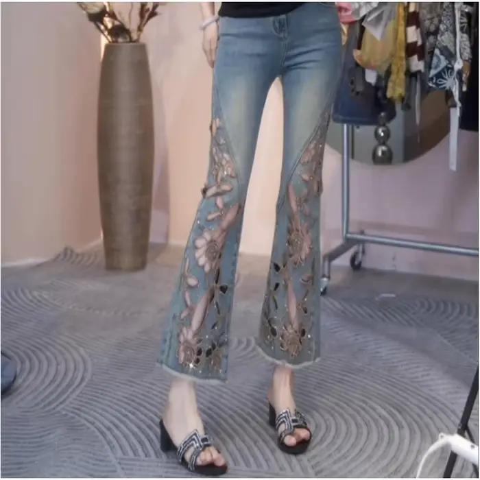 Nouvelle collection été 2026 : Jean en denim brodé ajouré pour femme
