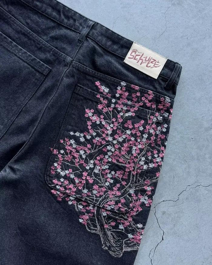 Shorts denim BiggOrange rétro avec broderie patchwork pour homme et femme, idéaux pour les styles hip-hop et streetwear, adapté pour l'été et les voyages