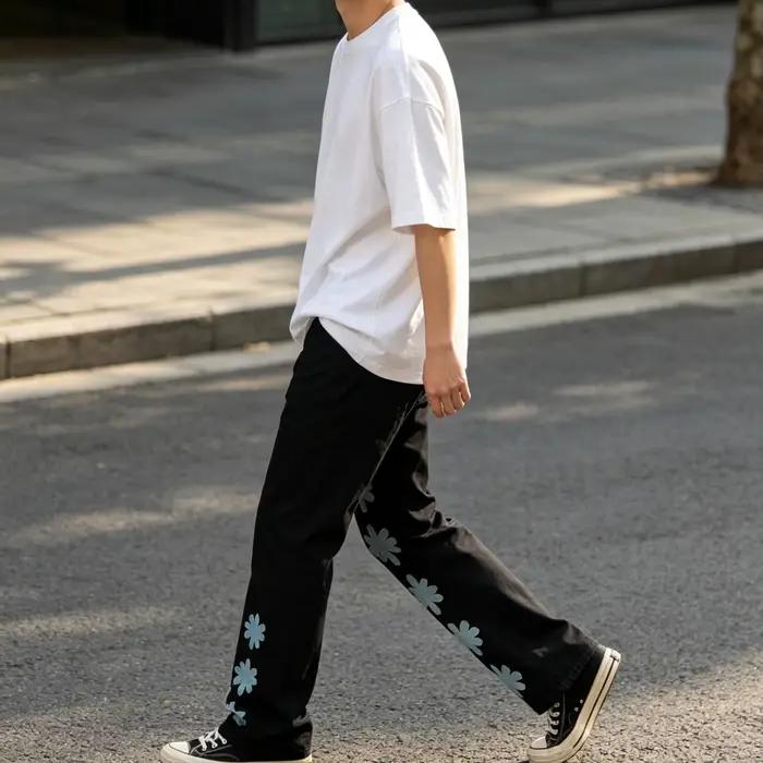 LOSTSHDWS Jean évasé brodé à fleurs pour homme – Pantalon en denim vintage délavé et usé style Y2K Hip Hop Streetwear