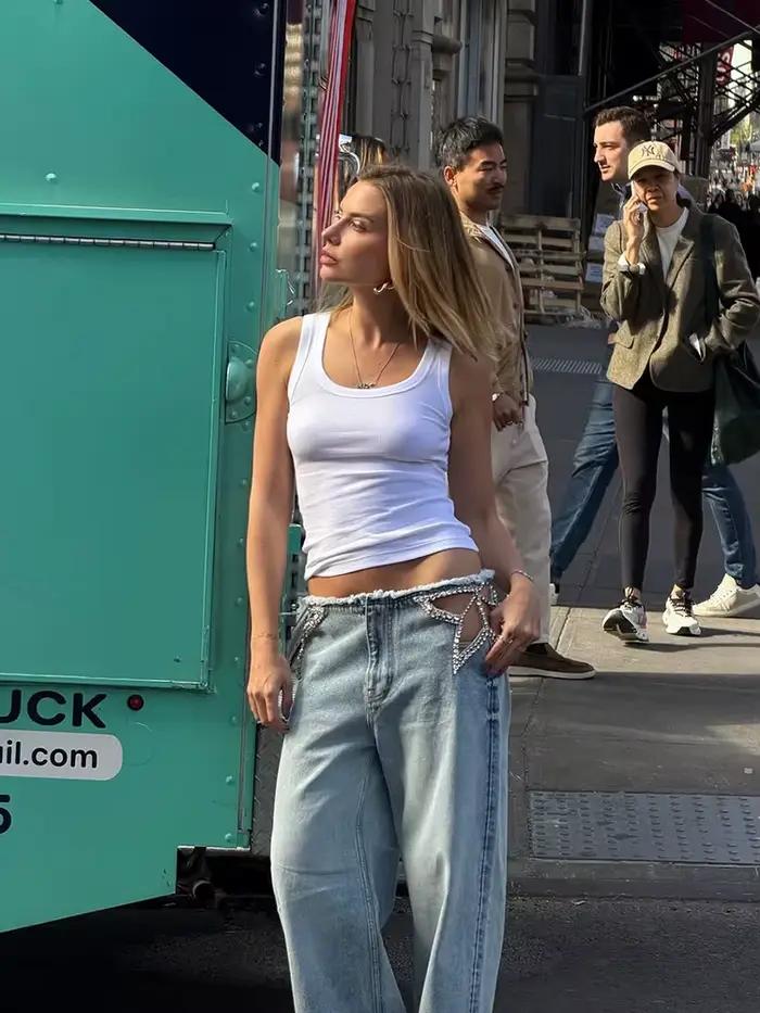Jean droit taille basse à franges pour femme