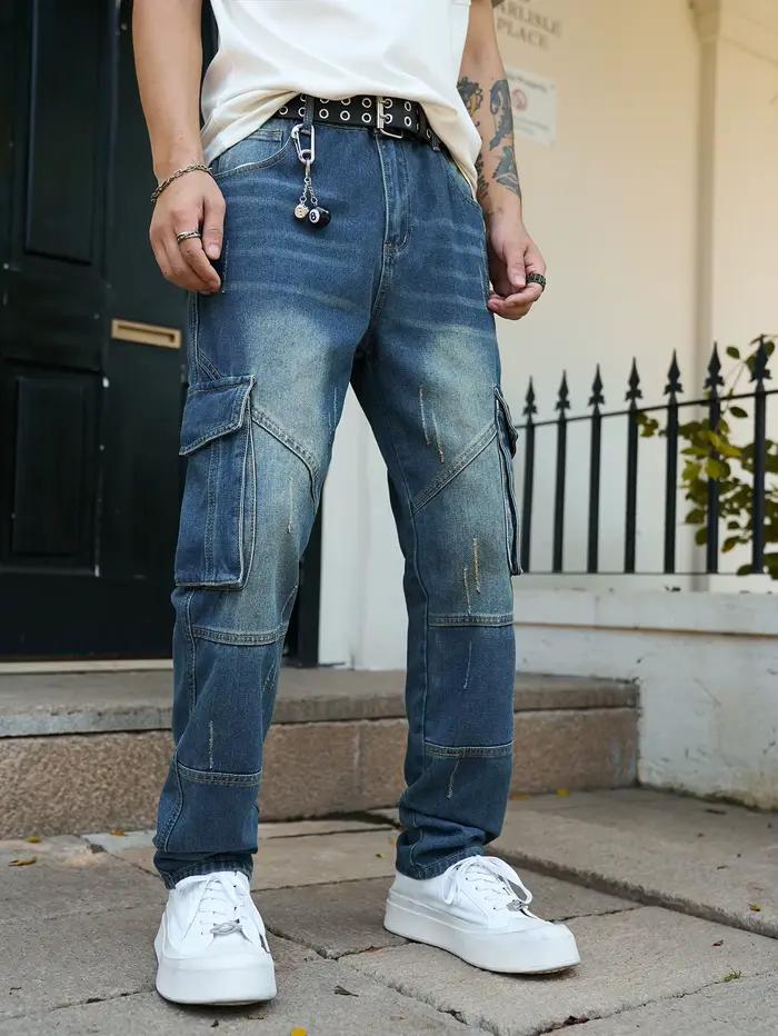 Streetwear tendance pour hommes : jean en denim de couleur foncée à jambe droite