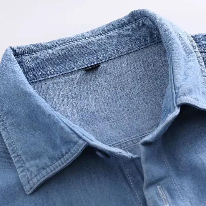 Chemise en jean à manches courtes pour homme avec poches plaquées