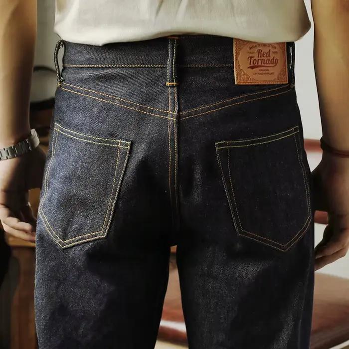55501 Red Tornado Super qualité Indigo lisière pantalon non lavé coupe ample non sanforisé Jean en Denim brut 14oz